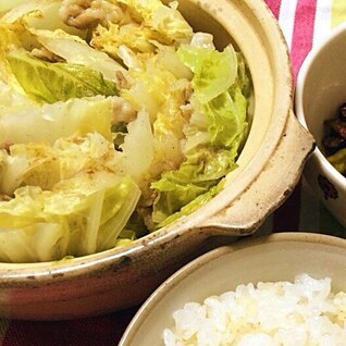 和風バター♪ 白菜と豚肉のミルフィーユ鍋